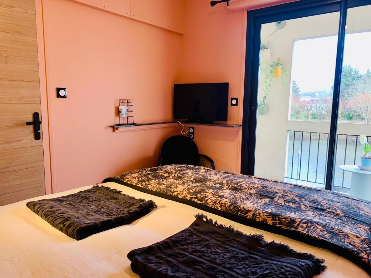 "Au Fil De La Charente" - Coeur De Saintes - Wifi Clim - Classe 4 Etoiles - 4 Pers 외부 사진